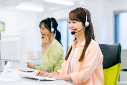 フリー素材_コールセンター